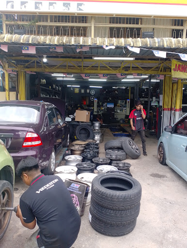 TWB Battery & Tyre Services Sdn Bhd