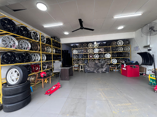 Farman Tyre & Sportrim