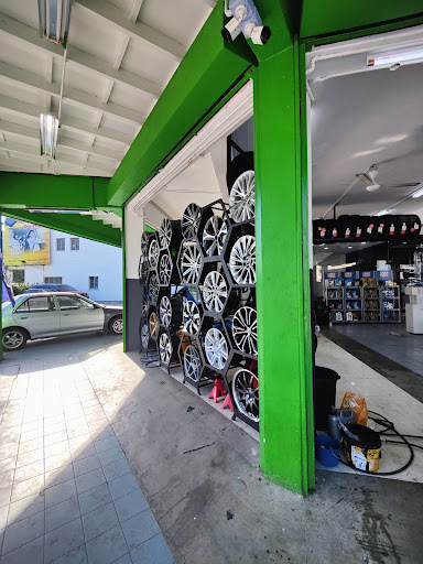 SOON JAYA TAYAR TRADING SDN BHD - MELAKA