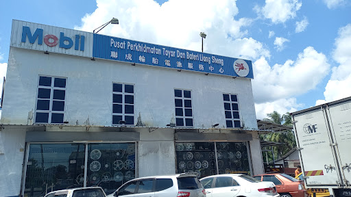 Mobil Pusat Perkhidmatan Tayar & Bateri Liang Shen
