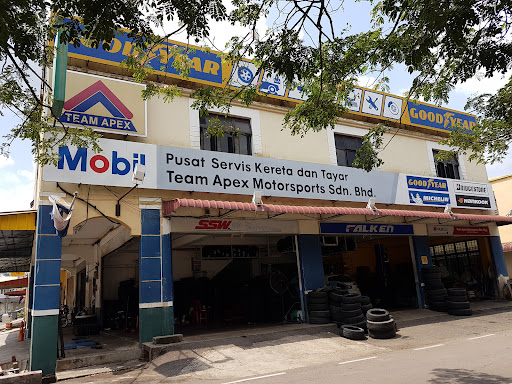 Gambar Logo Pasukan dan Kenderaan Apex Motorsports SDN BHD